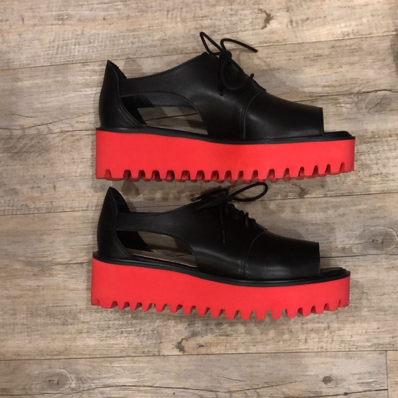 All Black Brand Lug Sole Open Toe Shoe size 41 - Picture 3 of 5